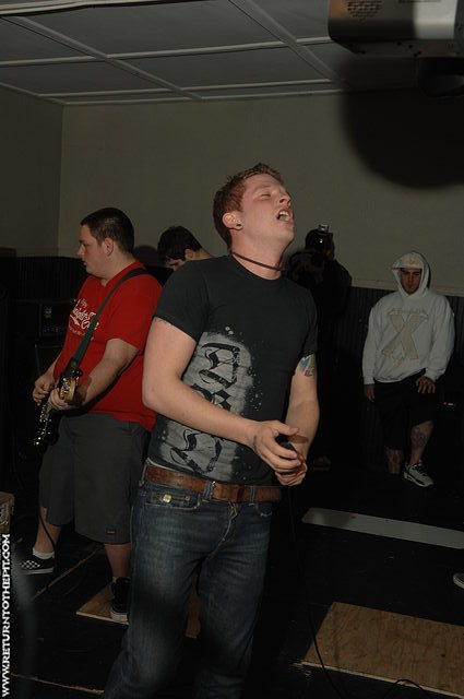 [the kids cant lose on Apr 20, 2007 at Tiger's Den (Brockton, Ma)]
