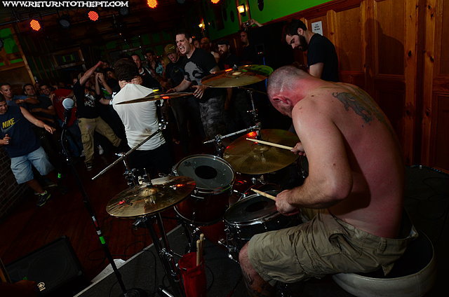[the network on Jun 10, 2011 at The Limelight Lounge (Haverhill, MA)]