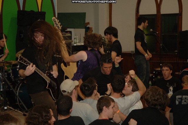 [the red chord on May 7, 2006 at QVCC (Worcester, MA)]