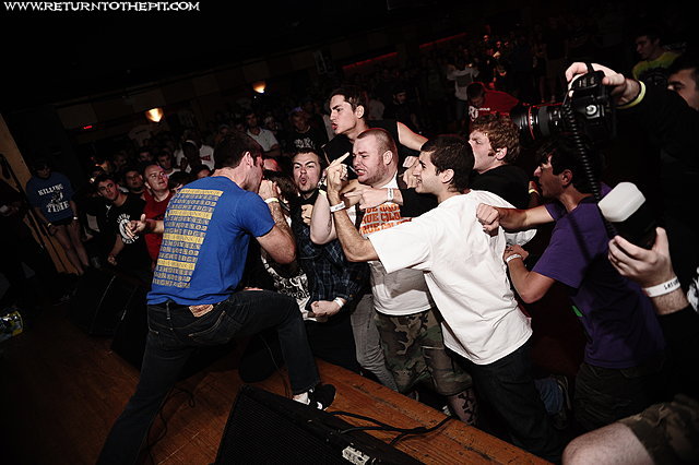 [the rival mob on Sep 19, 2009 at Club Lido (Revere, MA)]