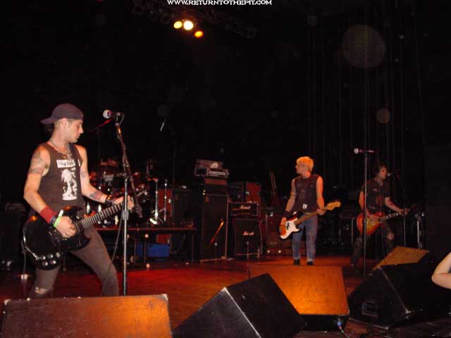 [the unseen on Sep 15, 2002 at Skatefest First Stage The Palladium (Worcester, MA)]