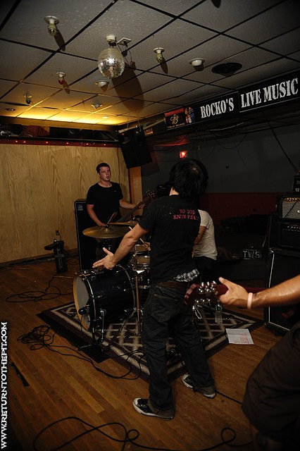 [the world series on Jul 29, 2008 at Rocko's (Manchester, NH)]