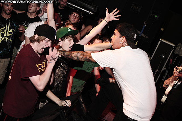 [thick as blood on Jul 31, 2010 at the Palladium - Secondstage (Worcester, MA)]