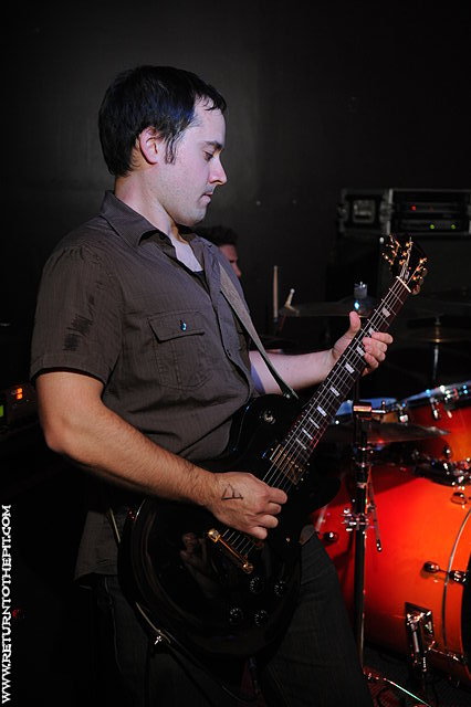 [to the wolves on Jun 26, 2008 at O'Briens Pub (Allston, MA)]
