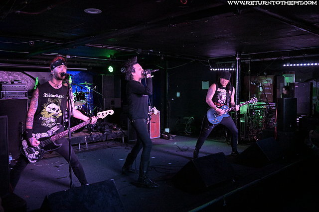 [total chaos on May 22, 2022 at Middle East (Cambridge, MA)]