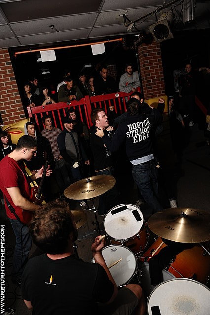 [watchfire on Oct 9, 2009 at Anchors Up (Haverhill, MA)]