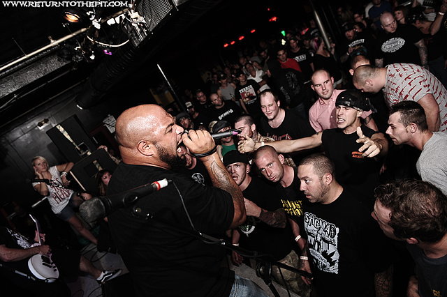 [wisdom in chains on Aug 27, 2010 at Jerky's (Providence, RI)]