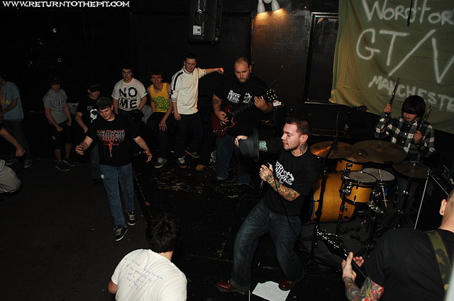 [word for word on Dec 26, 2008 at Anchors Up (Havrhill, MA)]