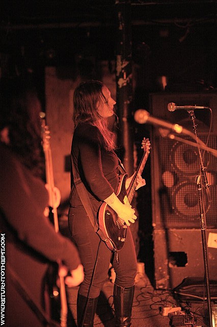 [worm ouroboros on Mar 23, 2011 at Middle East (Cambridge, MA)]
